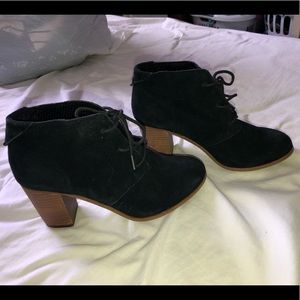 “Toms” Booties